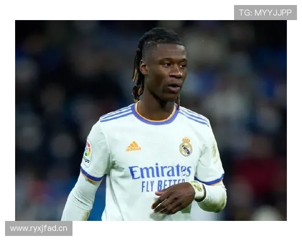 卡马文加是否依赖皇马体系？战术适配与独立性分析