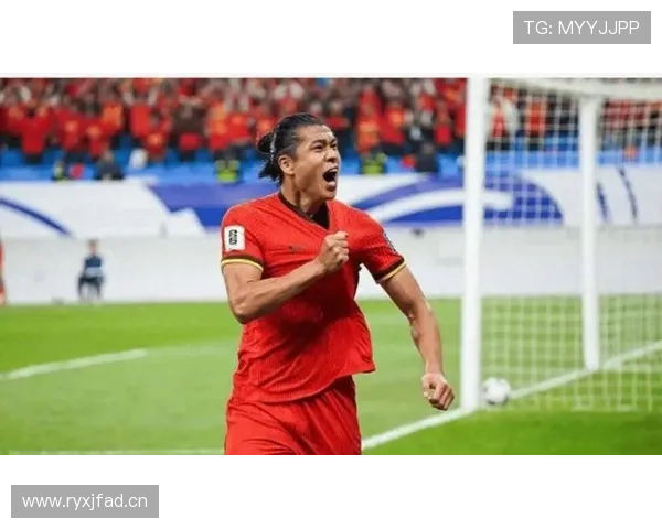 张玉宁穿着平价球鞋挤地铁，我只想知道他家鞋柜是不是开了个小型展览