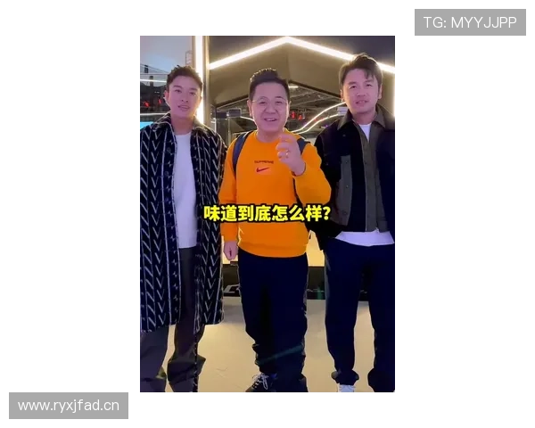 张帅训练完直接拎爱马仕去吃路边摊，这反差谁懂啊