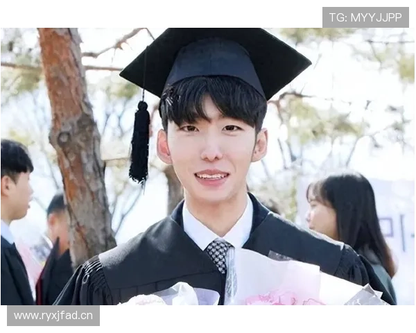 林孝埈居然下了赛场就成了大地主，这反差也太宠粉了吧！