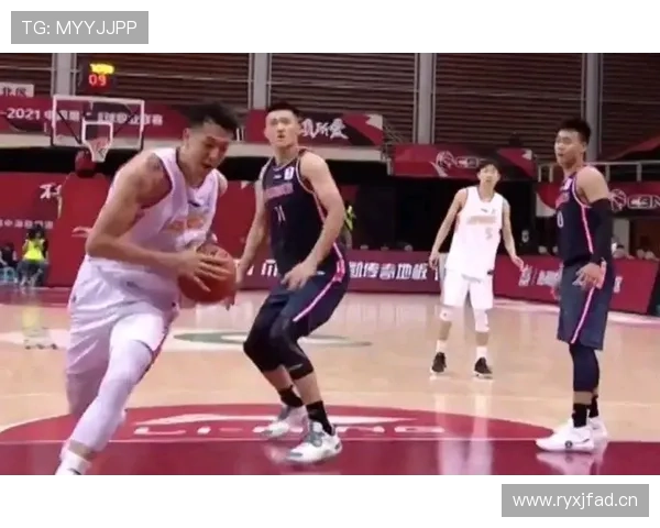 持球规则详解：如何避免违例与合理运球